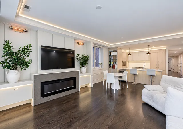 Photo 2 of Condo for sale at 1540 N Park Ave #3S, Chicago, IL 60610 | MLS# 12786148 | Listing updated on 2026-10-21
