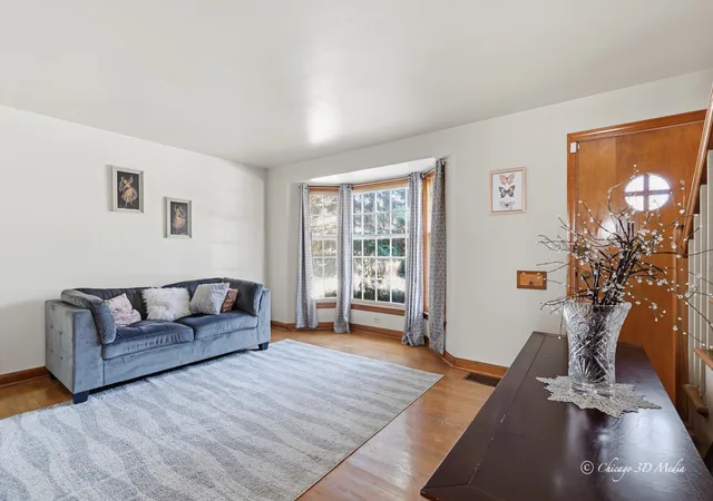 Photo 2 of Single family home for sale at 7435 W Rosedale Ave, Chicago, IL 60631 | MLS# 12786158 | Listing updated on 2026-10-21