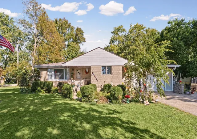 Photo 1 of Sale Pending at 304 W Park St, Fisher, IL 61843 | MLS# 12786190 | Listing updated on 2026-10-30