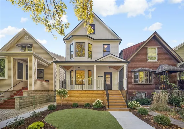 Photo 1 of Single family home for sale at 4926 N Seeley Ave, Chicago, IL 60625 | MLS# 12786193 | Listing updated on 2026-10-21