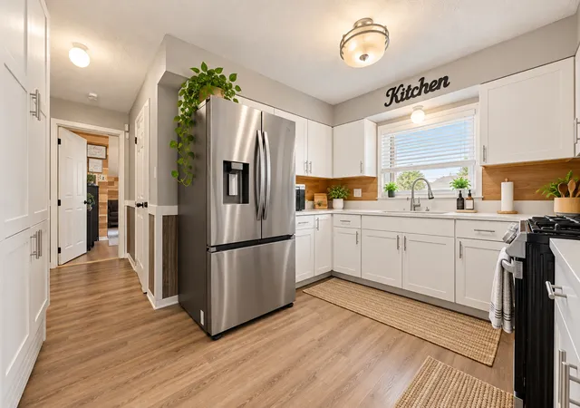 Photo 4 of Single family home for sale at 1515 Highland Ave, Joliet, IL 60435 | MLS# 12786197 | Listing updated on 2026-10-22