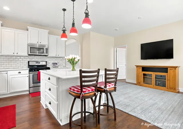 Photo 3 of Single family home for sale at 13415 Meadowlark Ln, Huntley, IL 60142 | MLS# 12786251 | Listing updated on 2026-10-22