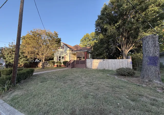 Photo 1 of Single family home for sale at 504 Madison St, Benton, IL 62812 | MLS# 12786263 | Listing updated on 2026-10-21
