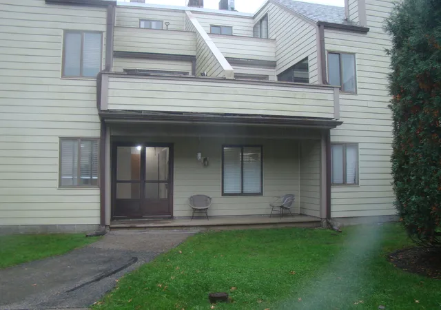 Photo 1 of Condo for sale at 3334 Berwyn Ave #120, North Chicago, IL 60064 | MLS# 12786280 | Listing updated on 2026-10-21