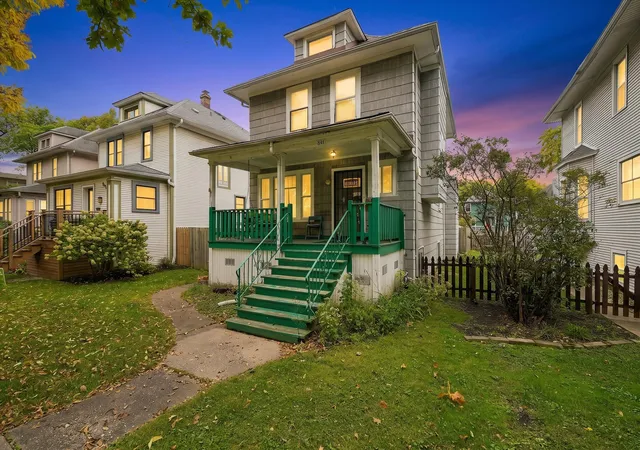 Single family home for sale at 841 S Harvey Ave, Oak Park, IL 60304 | MLS# 12786298