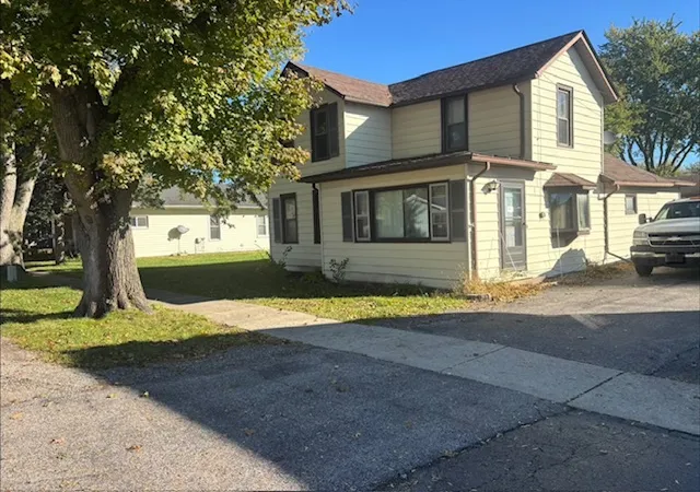 Photo 1 of Single family home for sale at 9620 Illinois St, Hebron, IL 60034 | MLS# 12786299 | Listing updated on 2026-10-21