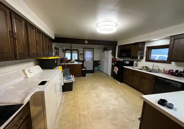 Photo 4 of Single family home for sale at 9620 Illinois St, Hebron, IL 60034 | MLS# 12786299 | Listing updated on 2026-10-21