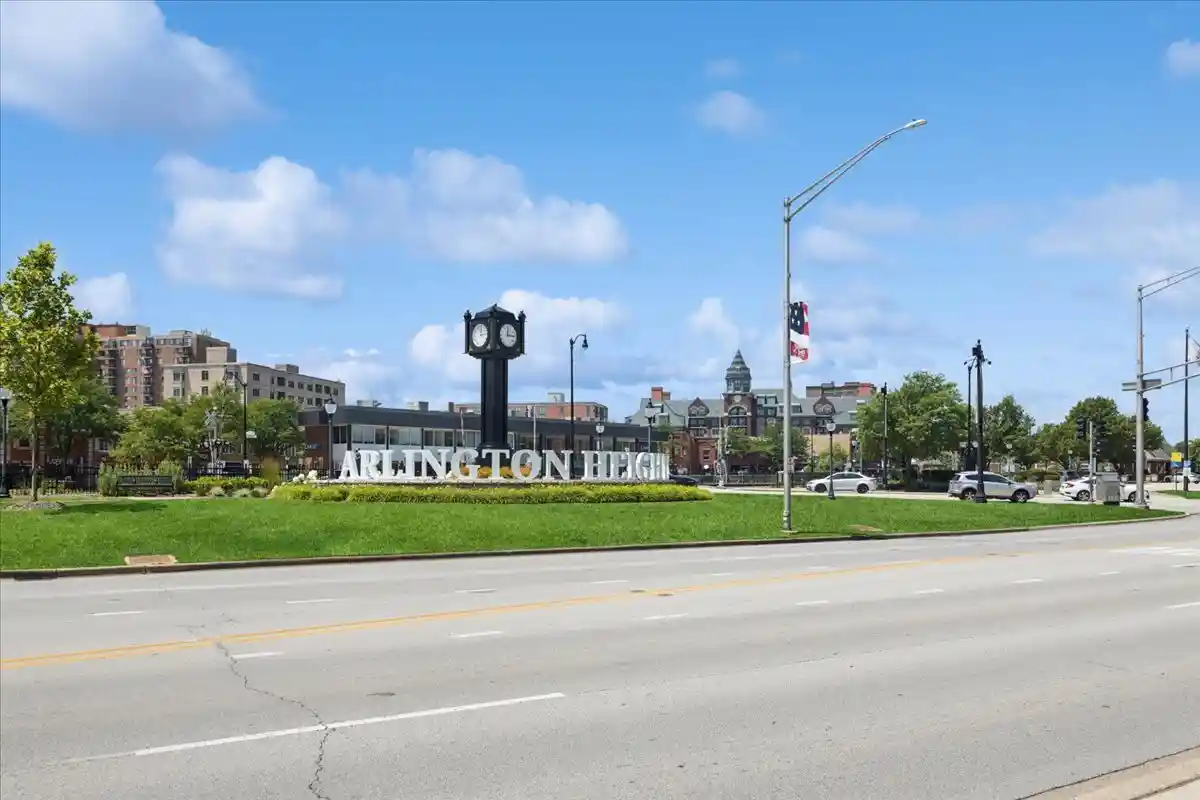Listing Photo 21 - Condo for sale in 225 E Wing St located at 225 E Wing St, Arlington Heights, IL 60004 - Unit #201