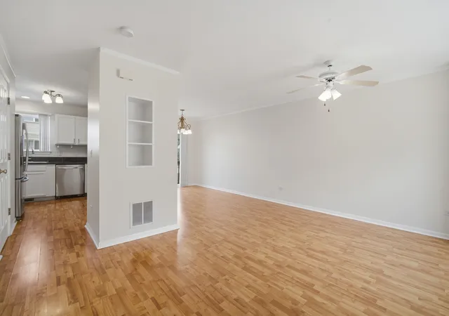 Photo 3 of Townhouse for sale at 34330 N Goldenrod Rd, Round Lake, IL 60073 | MLS# 12786318 | Listing updated on 2026-10-21