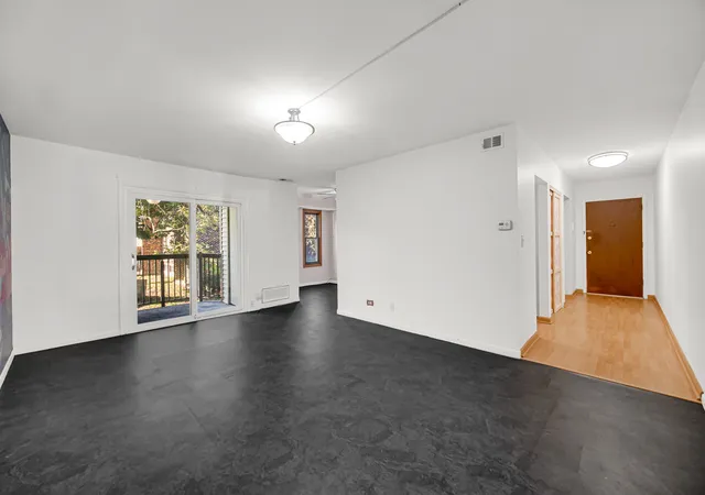 Photo 3 of Condo for sale at 2025 Country Clb Dr #11, Woodridge, IL 60517 | MLS# 12786327 | Listing updated on 2026-10-27
