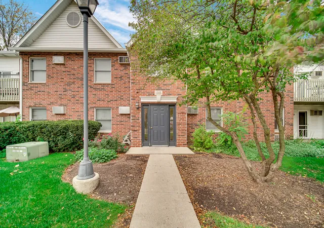 Photo 1 of Condo for sale at 1315 Cunat Ct #1D, Lake In The Hills, IL 60156 | MLS# 12786331 | Listing updated on 2026-10-20