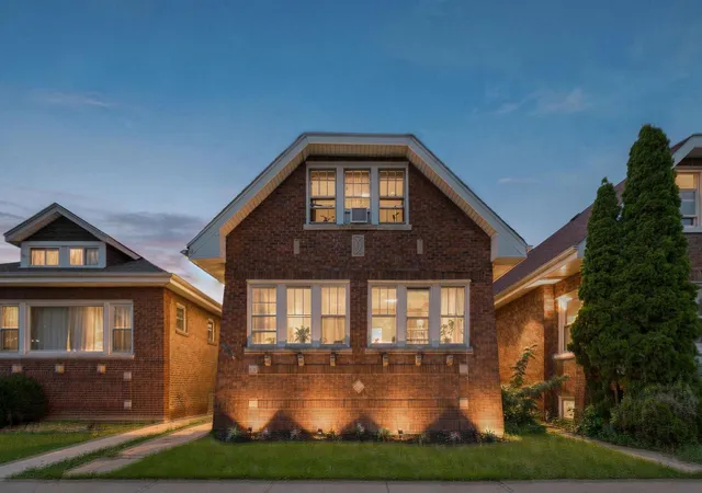 Photo 2 of Single family home for sale at 5630 S Albany Ave, Chicago, IL 60629 | MLS# 12786341 | Listing updated on 2026-10-21