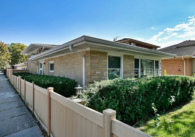 Photo 1 of Single family home for sale at 7167 N Ozanam Ave, Chicago, IL 60631 | MLS# 12786364 | Listing updated on 2026-10-23