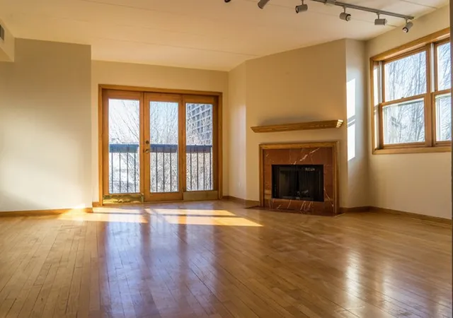 Photo 3 of Condo for sale at 812 S Miller St #3S, Chicago, IL 60607 | MLS# 12786380 | Listing updated on 2026-10-22