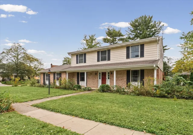 Photo 3 of Single family home for sale at 2408 Bedford Dr, Champaign, IL 61820 | MLS# 12786396 | Listing updated on 2026-10-23