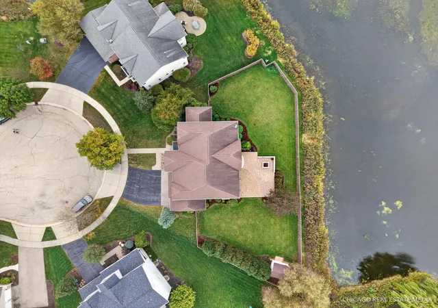 Photo 3 of Single family home for sale at 12530 Lions Chase Ct, Huntley, IL 60142 | MLS# 12786407 | Listing updated on 2026-10-22