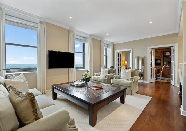 Photo 2 of Condo for sale at 310 S Michigan Ave #1100, Chicago, IL 60604 | MLS# 12786426 | Listing updated on 2026-10-22