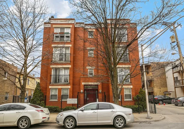 Photo 1 of Condo for sale at 812 S Miller St #3N, Chicago, IL 60607 | MLS# 12786431 | Listing updated on 2026-10-22