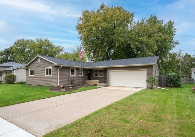 Photo 1 of Sale Pending at 1618 Elmwood Ave, Bettendorf, IA 52722 | MLS# 12786461 | Listing updated on 2026-10-22