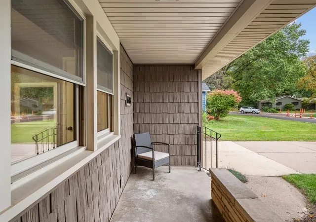 Photo 3 of Sale Pending at 1618 Elmwood Ave, Bettendorf, IA 52722 | MLS# 12786461 | Listing updated on 2026-10-22