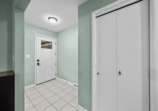Photo 4 of Sale Pending at 1618 Elmwood Ave, Bettendorf, IA 52722 | MLS# 12786461 | Listing updated on 2026-10-22