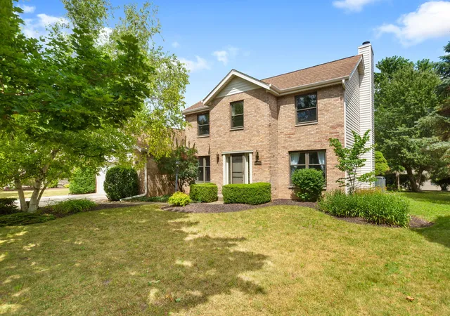 Photo 1 of Single family home for sale at 948 Cedar Dr, Burlington, WI 53105 | MLS# 12786465 | Listing updated on 2026-10-27