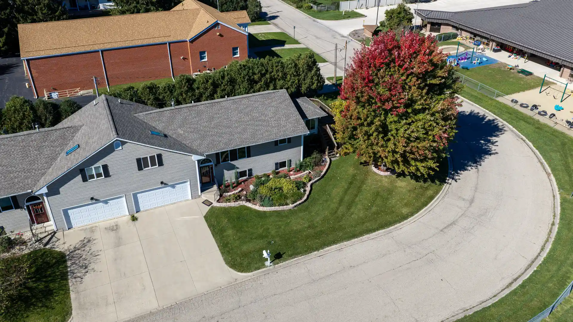 Listing Photo 2 - Condo for sale in 818 Innsbruck Ln located at 818 Innsbruck Ln, Princeton, IL 61356 - Unit 818 Innsbruck Ln