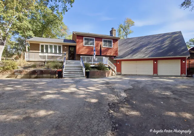 Single family home for sale at 5408 N Amby Ln, McHenry, IL 60051 | MLS# 12786503