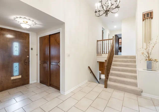 Photo 2 of Single family home for sale at 4401 W Lunt Ave, Lincolnwood, IL 60712 | MLS# 12786512 | Listing updated on 2026-10-29