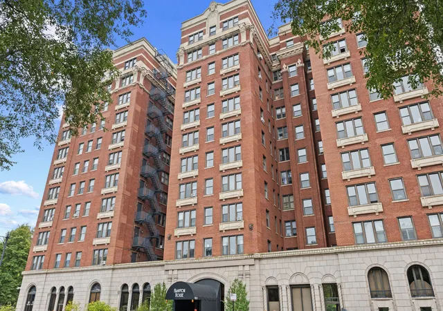 Photo 1 of Condo for sale at 5300 S Shore Dr #82, Chicago, IL 60615 | MLS# 12786513 | Listing updated on 2026-10-21