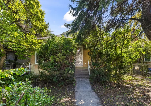 Single family home for sale at 5151 Touhy Ave, Skokie, IL 60077 | MLS# 12786514