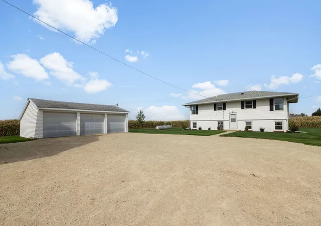 Photo 1 of Single family home for sale at 7715 Us Hwy 14, Harvard, IL 60033 | MLS# 12786526 | Listing updated on 2026-10-22