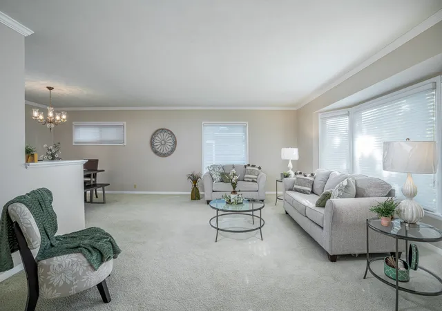 Photo 4 of Single family home for sale at 2840 E Pleasant St, Davenport, IA 52803 | MLS# 12786575 | Listing updated on 2026-10-24