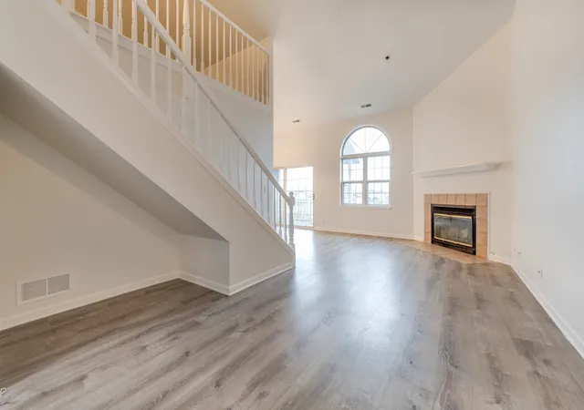 Photo 3 of Condo for sale at 5s525 Scots Dr #6G, Naperville, IL 60563 | MLS# 12786585 | Listing updated on 2026-10-22