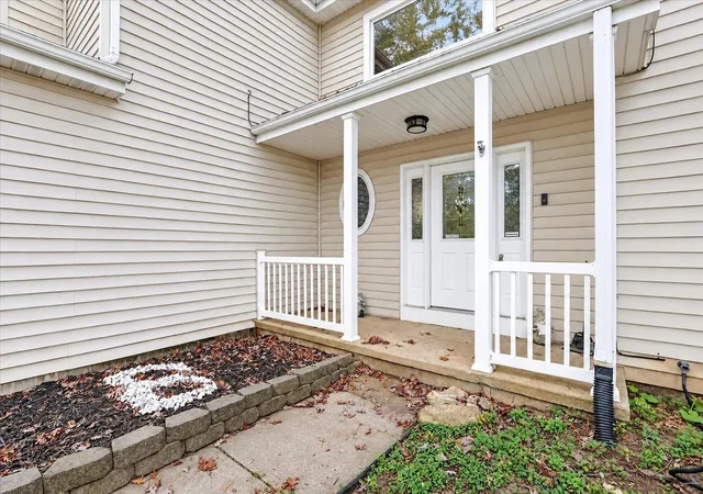 Photo 3 of Single family home for sale at 5695 S Park Pl Dr, Rochelle, IL 61068 | MLS# 12786589 | Listing updated on 2026-10-20