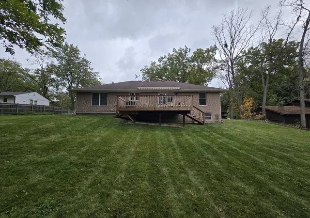 Photo 3 of Single family home for sale at 330 Kirkwood Ave, Winthrop Harbor, IL 60096 | MLS# 12786613 | Listing updated on 2026-10-22