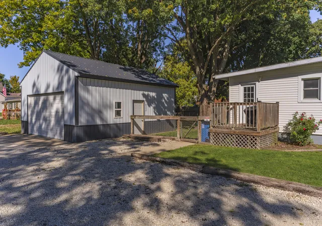 Photo 3 of Single family home for sale at 501 N Elm St, Odell, IL 60460 | MLS# 12786622 | Listing updated on 2026-10-28