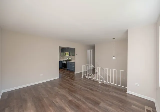 Photo 2 of Single family home for sale at 540 Circle Dr, University Park, IL 60484 | MLS# 12786652 | Listing updated on 2026-10-21