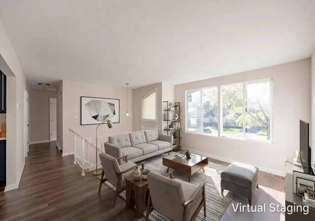 Photo 3 of Single family home for sale at 540 Circle Dr, University Park, IL 60484 | MLS# 12786652 | Listing updated on 2026-10-21