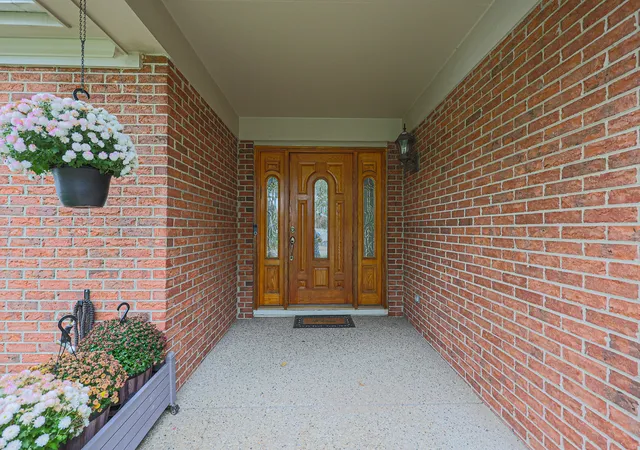Photo 3 of Single family home for sale at 470 Bradley Rd, Buffalo Grove, IL 60089 | MLS# 12786672 | Listing updated on 2026-10-21