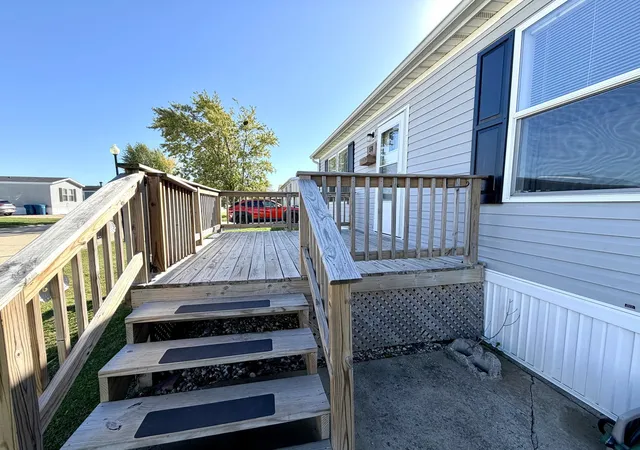Photo 3 of Manufactured home for sale at 58 St Pauls Dr, Bourbonnais, IL 60914 | MLS# 12786711 | Listing updated on 2026-10-21