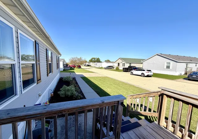 Photo 3 of Manufactured home for sale at 58 St Pauls Dr, Bourbonnais, IL 60914 | MLS# 12786711 | Listing updated on 2026-10-21