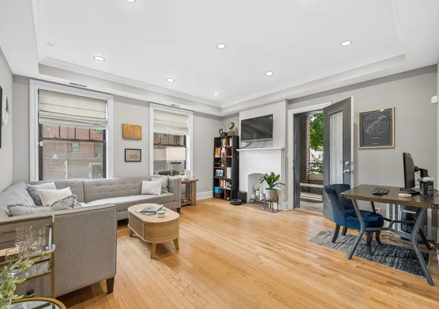 Photo 1 of Condo for sale at 914 W Schubert Ave #1, Chicago, IL 60614 | MLS# 12786715 | Listing updated on 2026-10-27