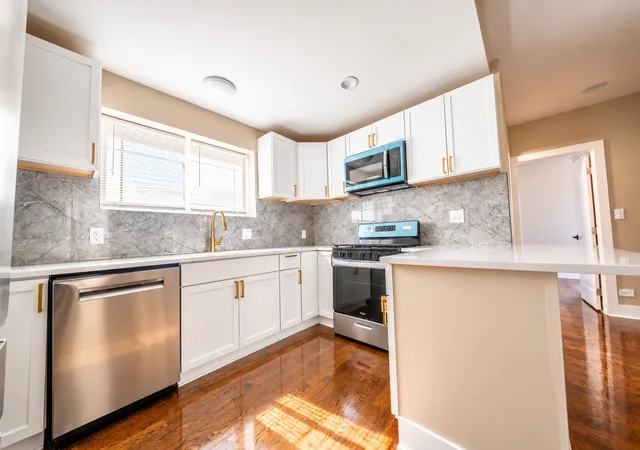 Photo 3 of Single family home for sale at 2628 S 59th Avenue, Cicero, IL 60804 | MLS# 12786724 | Listing updated on 2026-10-23