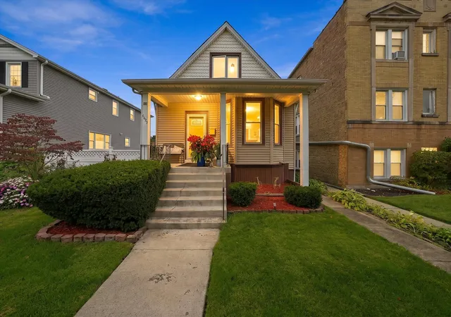 Photo 2 of Single family home for sale at 6623 31st Street, Berwyn, IL 60402 | MLS# 12786745 | Listing updated on 2026-10-21
