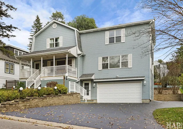 Photo 2 of Single family home for sale at 3610 Eastway Dr, Island Lake, IL 60042 | MLS# 12786759 | Listing updated on 2026-10-23