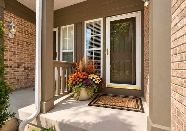 Photo 2 of Townhouse for sale at 2752 Whitlock Dr, Darien, IL 60561 | MLS# 12786799 | Listing updated on 2026-10-21