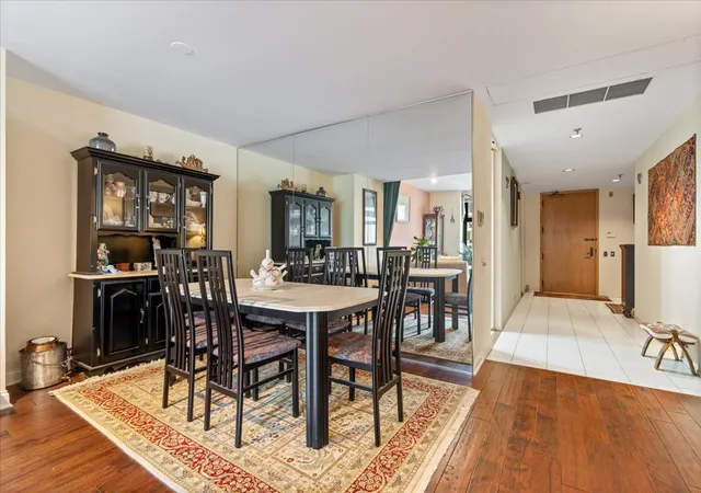 Photo 4 of Condo for sale at 680 N Lake Shore Dr #1310, Chicago, IL 60611 | MLS# 12786801 | Listing updated on 2026-10-28