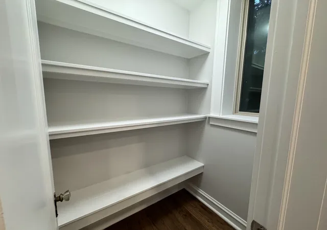 Photo 4 of Single family home for sale at 9412 S Hoyne Ave, Chicago, IL 60643 | MLS# 12786902 | Listing updated on 2026-10-21