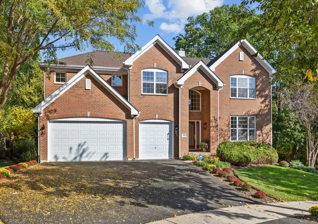 Photo 2 of Single family home for sale at 205 Regency Dr, Bartlett, IL 60103 | MLS# 12786904 | Listing updated on 2026-10-22